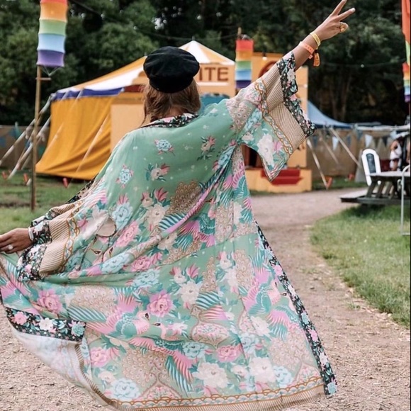 Maxi Kimono Floral Cover up - Picture 6 of 7